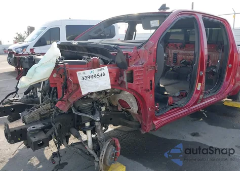 2021 Chevrolet Silverado K1500 Lt Trail Boss z USA, uszkodzony, nr VIN 1GCPYFED8MZ243854